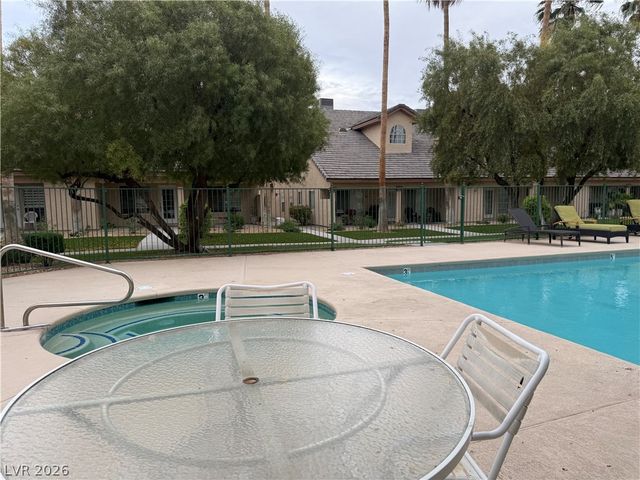 5070 Tara Avenue 113, Las Vegas, NV 89146