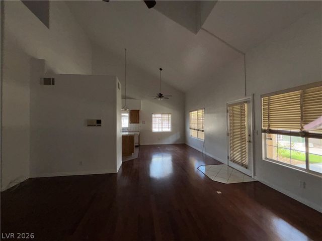 5070 Tara Avenue 113, Las Vegas, NV 89146