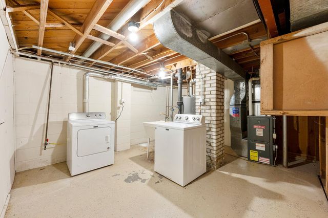 2194 Maryland Avenue E, Saint Paul, MN 55119