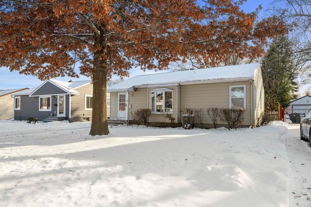 2194 Maryland Avenue E, Saint Paul, MN 55119