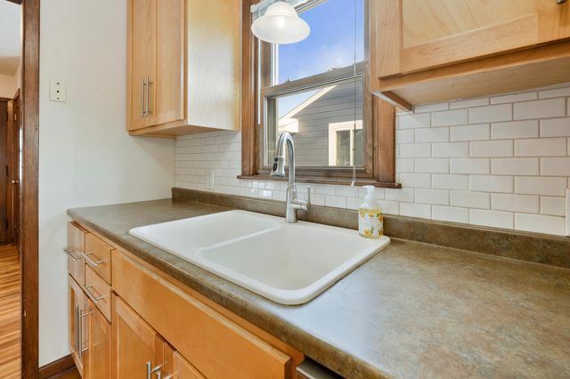 2194 Maryland Avenue E, Saint Paul, MN 55119