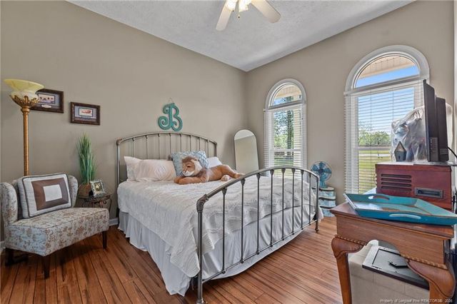 1096 Dean Road, St. Pauls, NC 28384