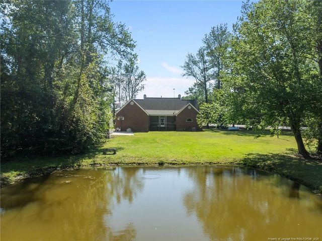 1096 Dean Road, St. Pauls, NC 28384
