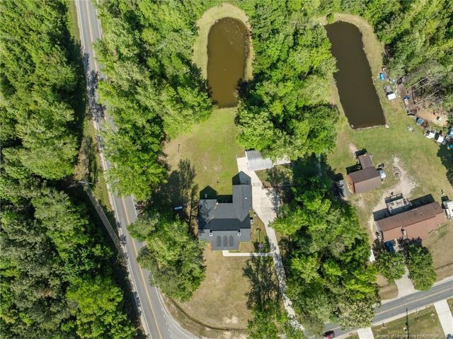 1096 Dean Road, St. Pauls, NC 28384
