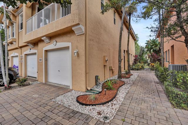 1825 Sonrisa Street 1825, Riviera Beach, FL 33404