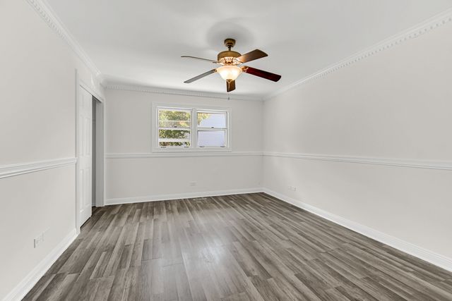 3252 87TH Street, Darien, IL 60561