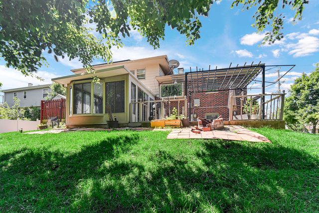 3252 87TH Street, Darien, IL 60561