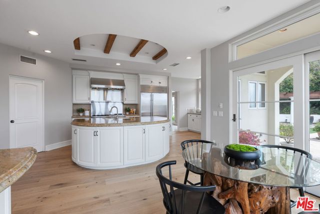 6015 Galahad Road, Malibu, CA 90265