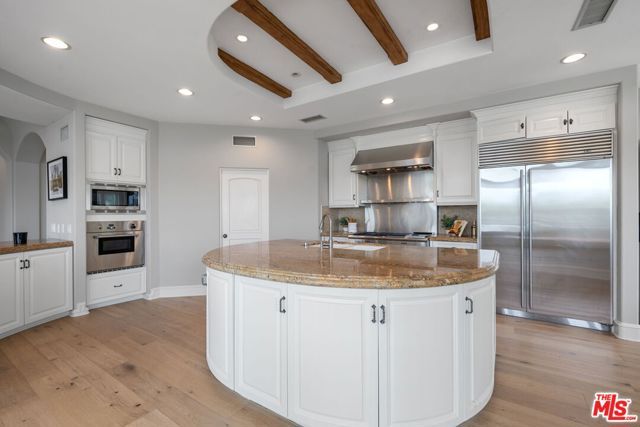 6015 Galahad Road, Malibu, CA 90265