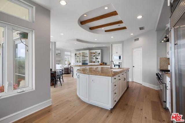 6015 Galahad Road, Malibu, CA 90265