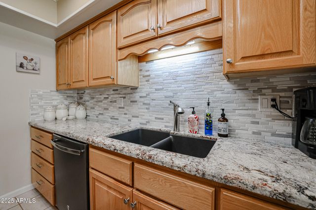 18439 N CONESTOGA Drive, Sun City, AZ 85373