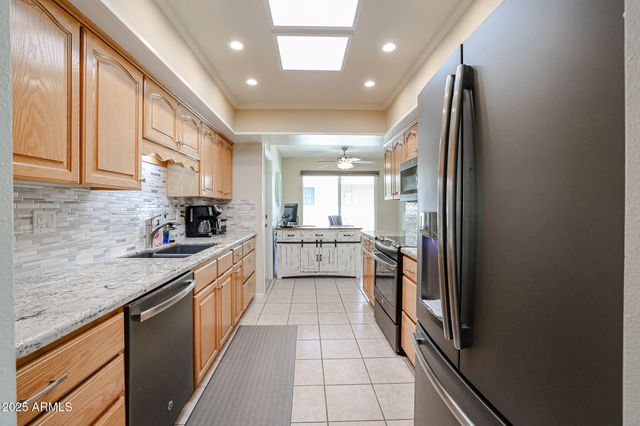 18439 N CONESTOGA Drive, Sun City, AZ 85373