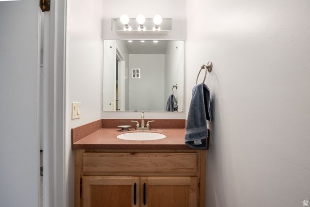 4676 S WOODDUCK LN, Millcreek, UT 84117