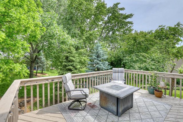 800 Schloemer DRIVE, West Bend, WI 53095
