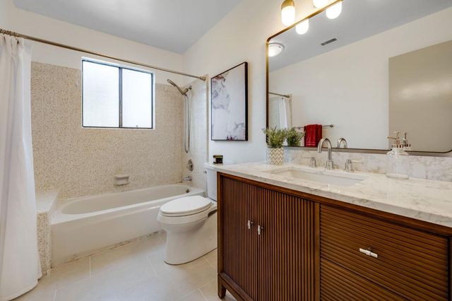 5020 Topaz Ave, Rocklin, CA 95677