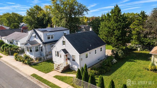 20 Suydam Avenue, Edison, NJ 08817