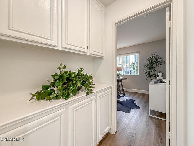 1732 Amarelle Street, Newbury Park, CA 91320