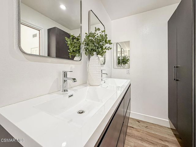 1732 Amarelle Street, Newbury Park, CA 91320