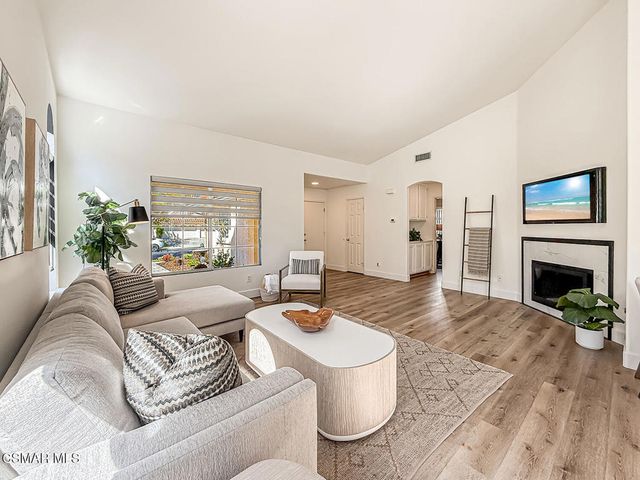 1732 Amarelle Street, Newbury Park, CA 91320