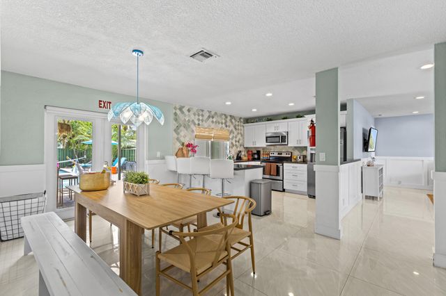 1422 COOLIDGE Street none, Hollywood, FL 33020
