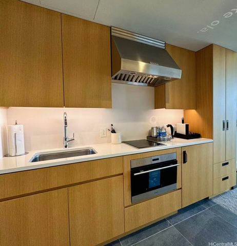 1390 Kapiolani Boulevard 3311, Honolulu, HI 96814
