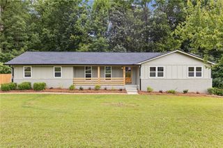 6142 Hutchins Drive, Buford, GA 30518