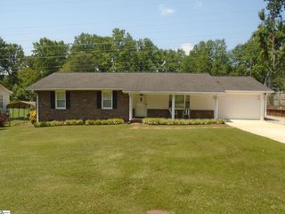 424 Penarth Drive, Greenville, SC 29617