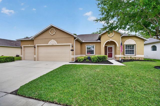 135 Stony Point Drive, Sebastian, FL 32958