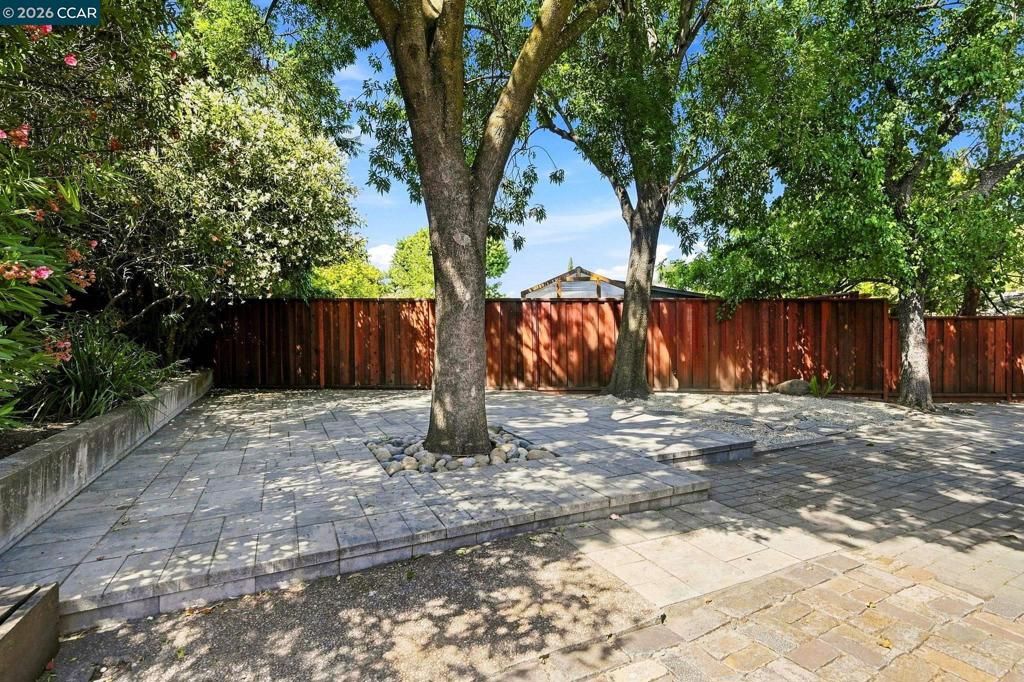 Image 20 of property listing at 1226 Cheshire Court, Concord, CA 94521