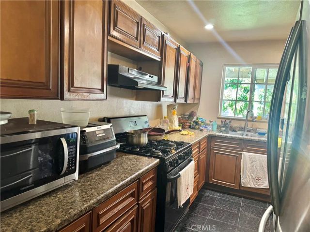 1042 N Alice, Rialto, CA 92376