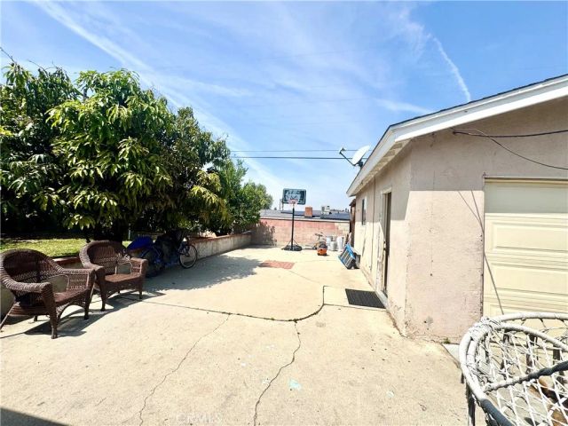 1042 N Alice, Rialto, CA 92376