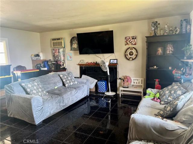 1042 N Alice, Rialto, CA 92376