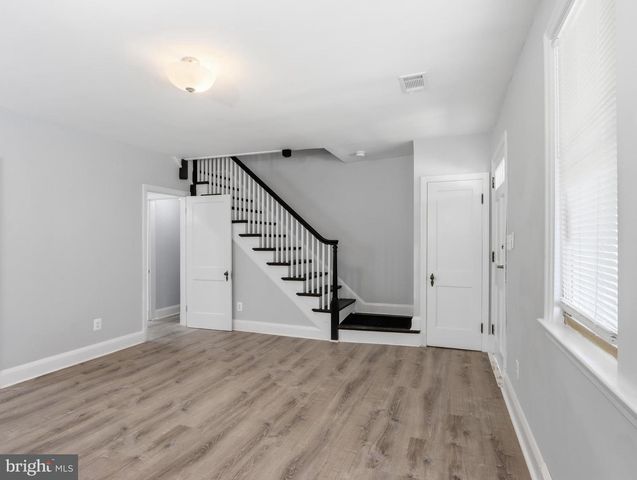 5112 CROSSWOOD AVE, Baltimore, MD 21214