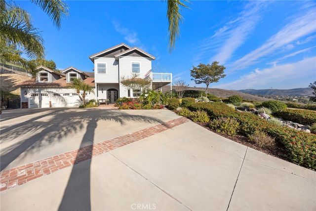 3871 Crest, Yorba Linda, CA 92886