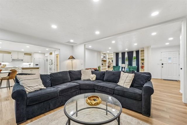 1618 Homeland Avenue, Norman, OK 73072