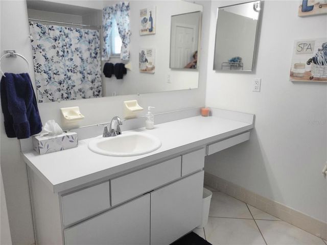 10967 SW 65TH AVENUE, Ocala, FL 34476