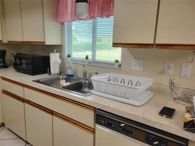 10967 SW 65TH AVENUE, Ocala, FL 34476