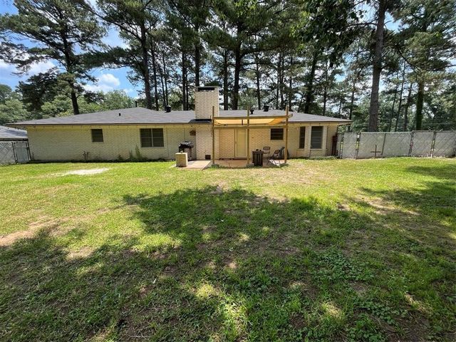 3020 Pines Road, Shreveport, LA 71119