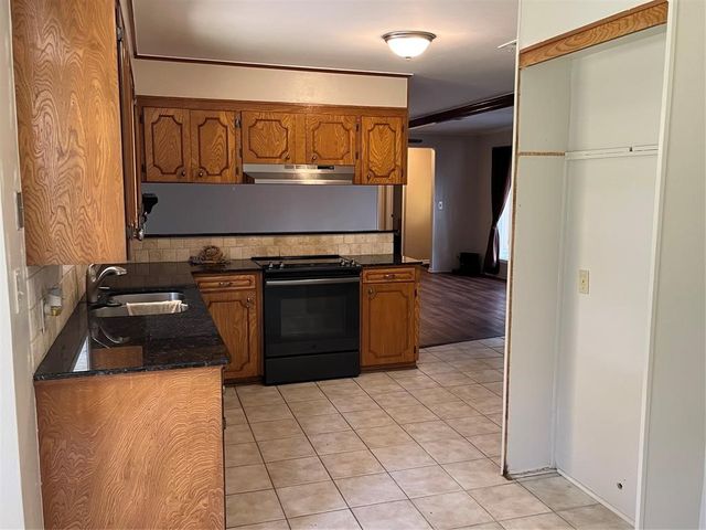 3020 Pines Road, Shreveport, LA 71119