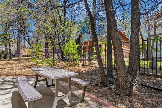 1584 Wolf Road, Big Bear Lake, CA 92315