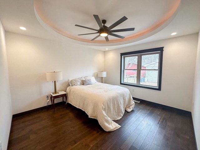 1519 9th STREET S, La Crosse, WI 54601