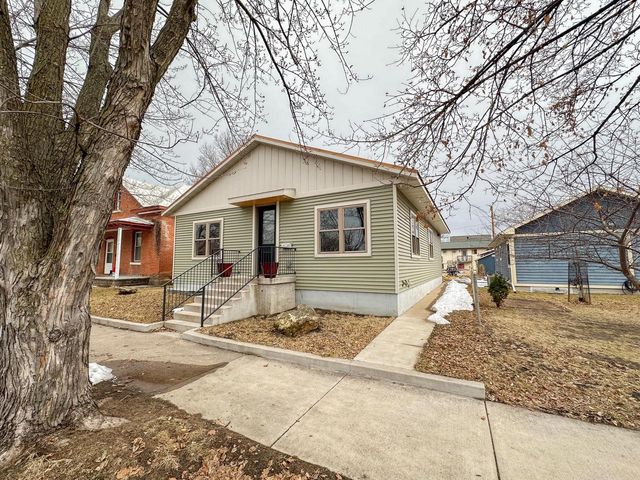 1519 9th STREET S, La Crosse, WI 54601