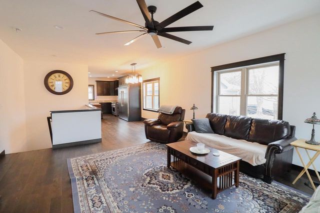 1519 9th STREET S, La Crosse, WI 54601