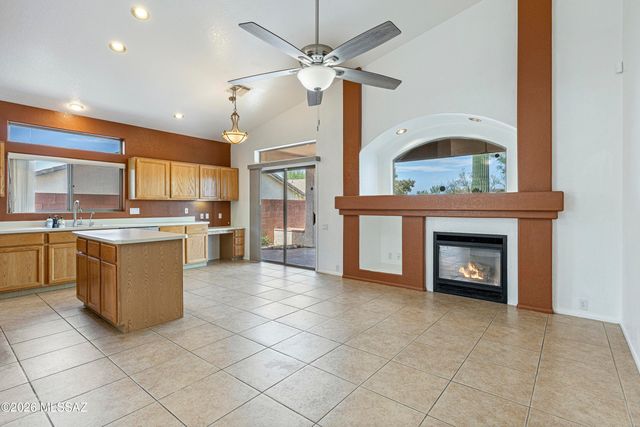 11109 N Eagle Crest Drive, Tucson, AZ 85737