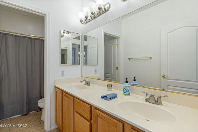 11109 N Eagle Crest Drive, Tucson, AZ 85737