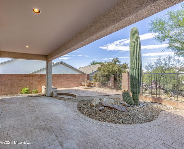 11109 N Eagle Crest Drive, Tucson, AZ 85737