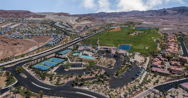 5 Rainbow Point Place, Henderson, NV 89011