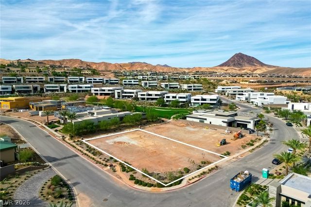 5 Rainbow Point Place, Henderson, NV 89011