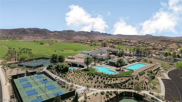 5 Rainbow Point Place, Henderson, NV 89011