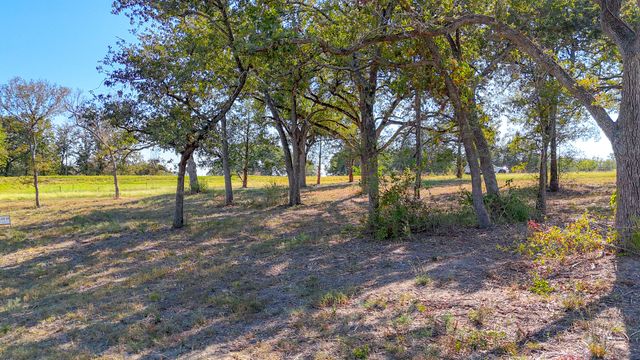 Lot 19 Bordeaux Lane, Corsicana, TX 75109